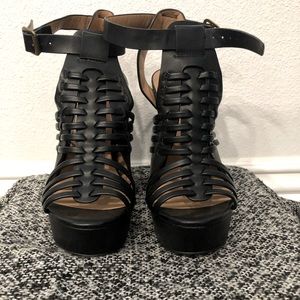 Black strap high heel!